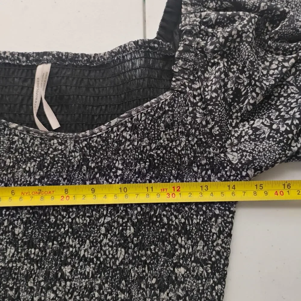 Anthropologie Aurelia Smocked Top Black & White Floral S Puff‎ Sleeve